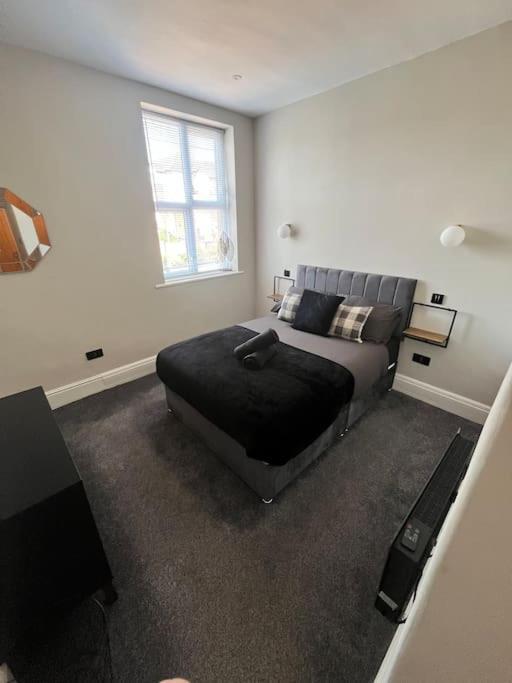 Stunning 2 Bedroom Ground Floor Sea View Apartment Rhôs-on-Sea Kültér fotó